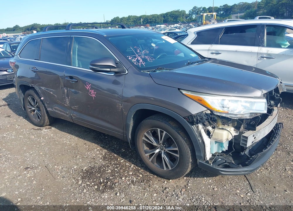 2016 TOYOTA HIGHLANDER XLE V6 VIN: 5TDJKRFH7GS250729