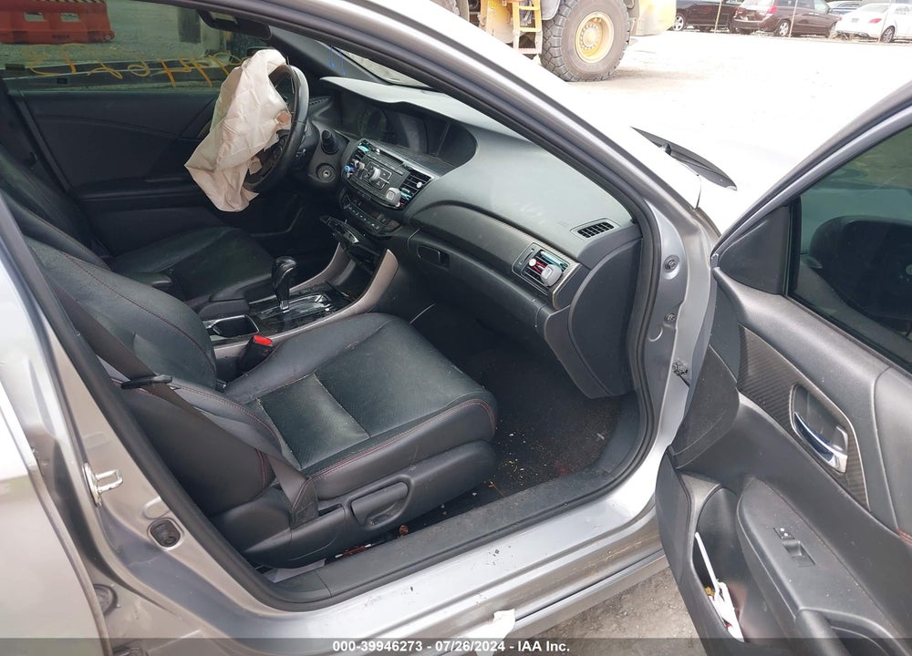 2017 HONDA ACCORD SPORT SE VIN: 1HGCR2F19HA231730