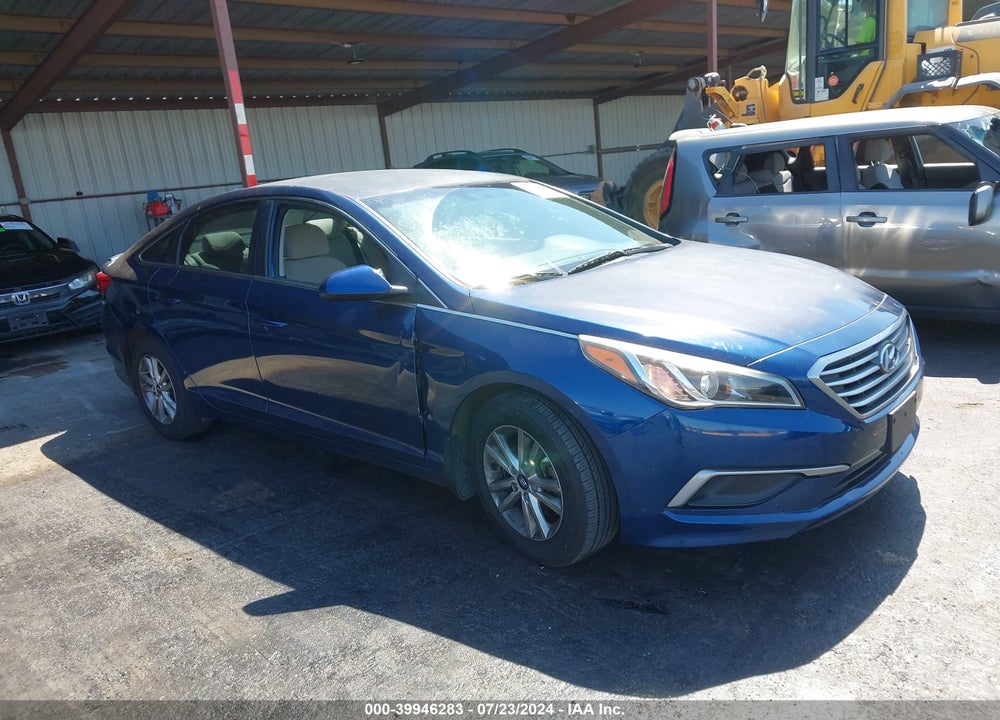 2017 HYUNDAI SONATA SE VIN: 5NPE24AF4HH475272