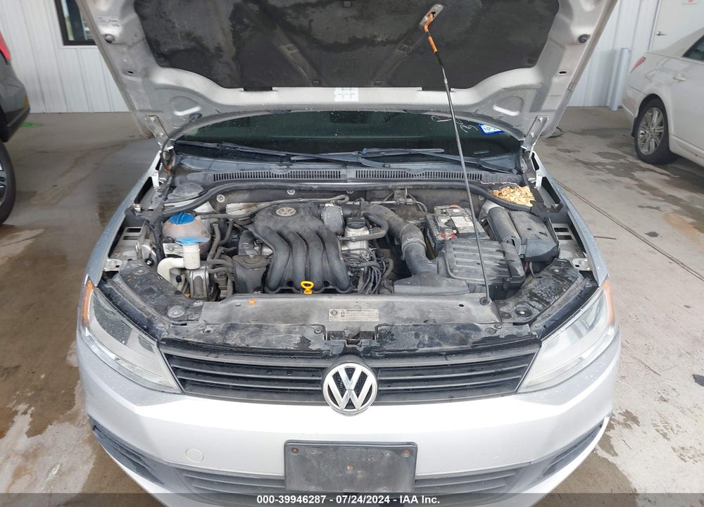 2012 VOLKSWAGEN JETTA 2.0L S VIN: 3VW1K7AJ8CM331048