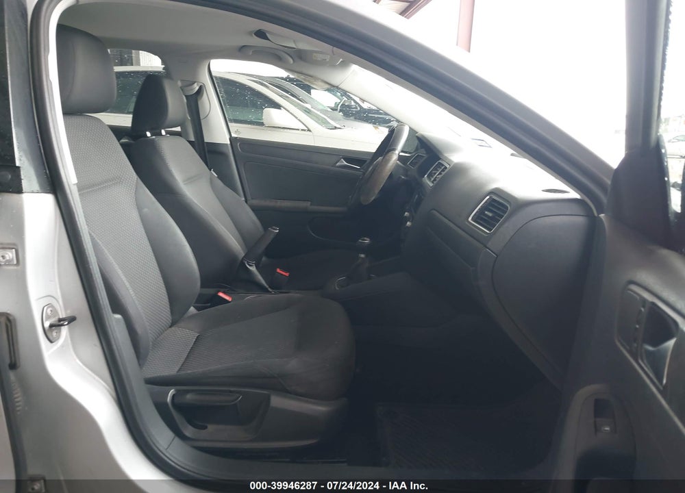 2012 VOLKSWAGEN JETTA 2.0L S VIN: 3VW1K7AJ8CM331048