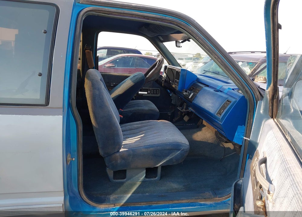 1991 GMC SIERRA K1500 VIN: 2GTEK19K4M1526023