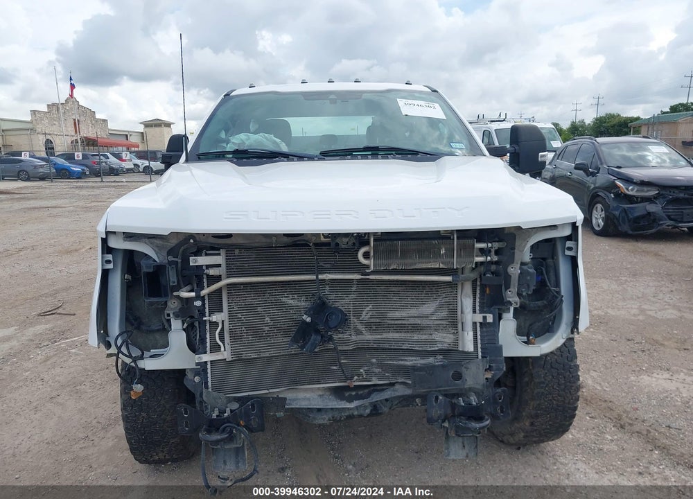 2022 FORD F-350 XL VIN: 1FT8W3BT7NED12868