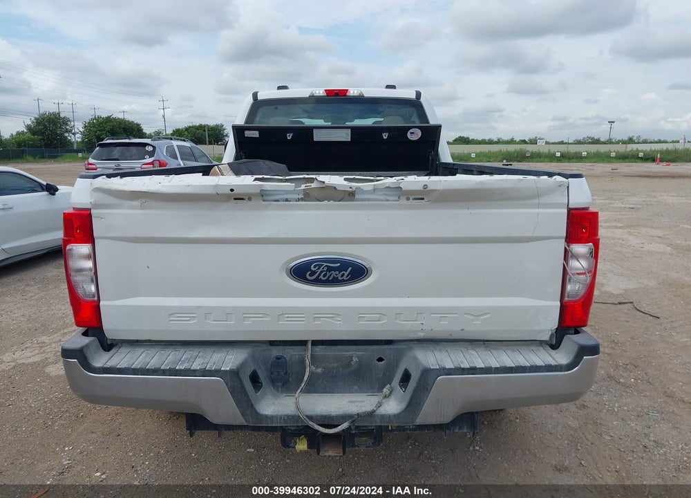 2022 FORD F-350 XL VIN: 1FT8W3BT7NED12868