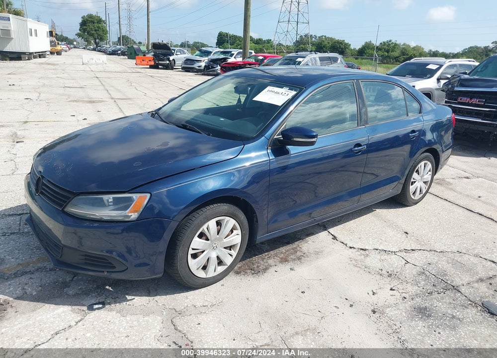 2014 VOLKSWAGEN JETTA 1.8T SE VIN: 3VWD17AJ2EM382015