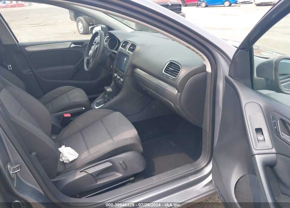 2010 VOLKSWAGEN GOLF 4-DOOR VIN: WVWDA7AJ3AW340238