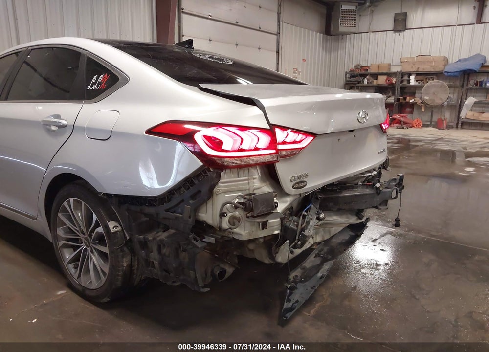 2015 HYUNDAI GENESIS VIN: KMHGN4JE7FU087524