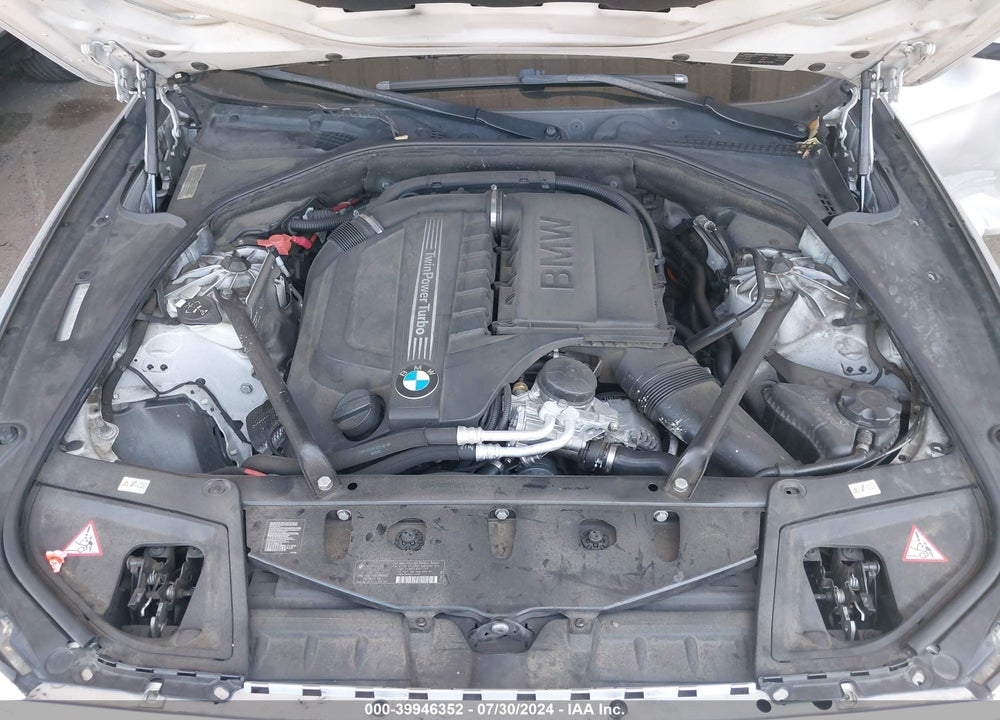 2013 BMW 535I VIN: WBAFR7C58DC822594