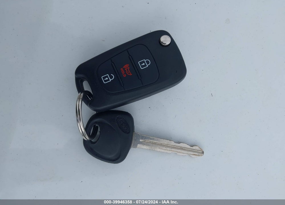 2012 KIA SOUL VIN: KNDJT2A67C7398894