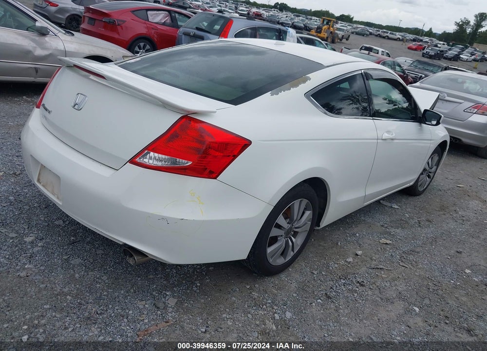2011 HONDA ACCORD 2.4 EX-L VIN: 1HGCS1B83BA015784