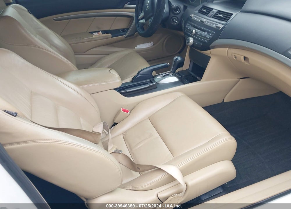 2011 HONDA ACCORD 2.4 EX-L VIN: 1HGCS1B83BA015784