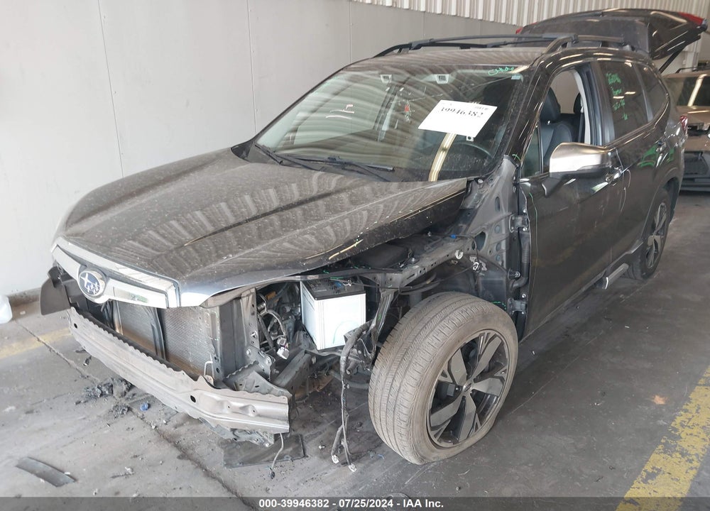 2019 SUBARU FORESTER TOURING VIN: JF2SKAWC1KH460123