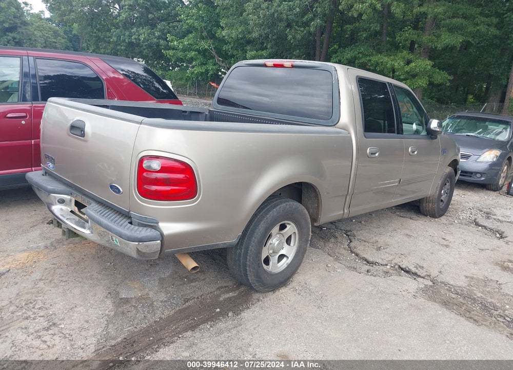 2002 FORD F-150 LARIAT/XLT VIN: 1FTRW07L42KE27226