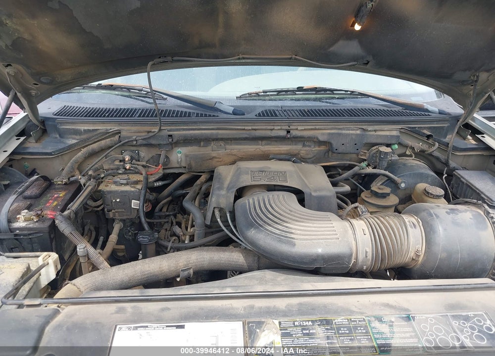 2002 FORD F-150 LARIAT/XLT VIN: 1FTRW07L42KE27226