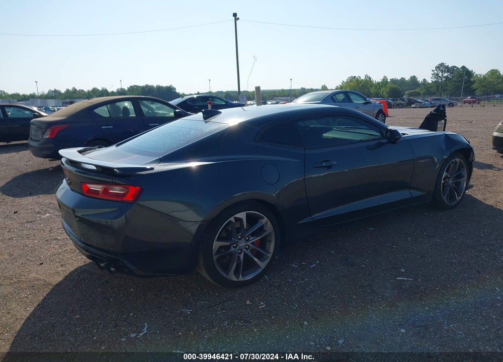 2017 CHEVROLET CAMARO 2SS VIN: 1G1FH1R70H0163373