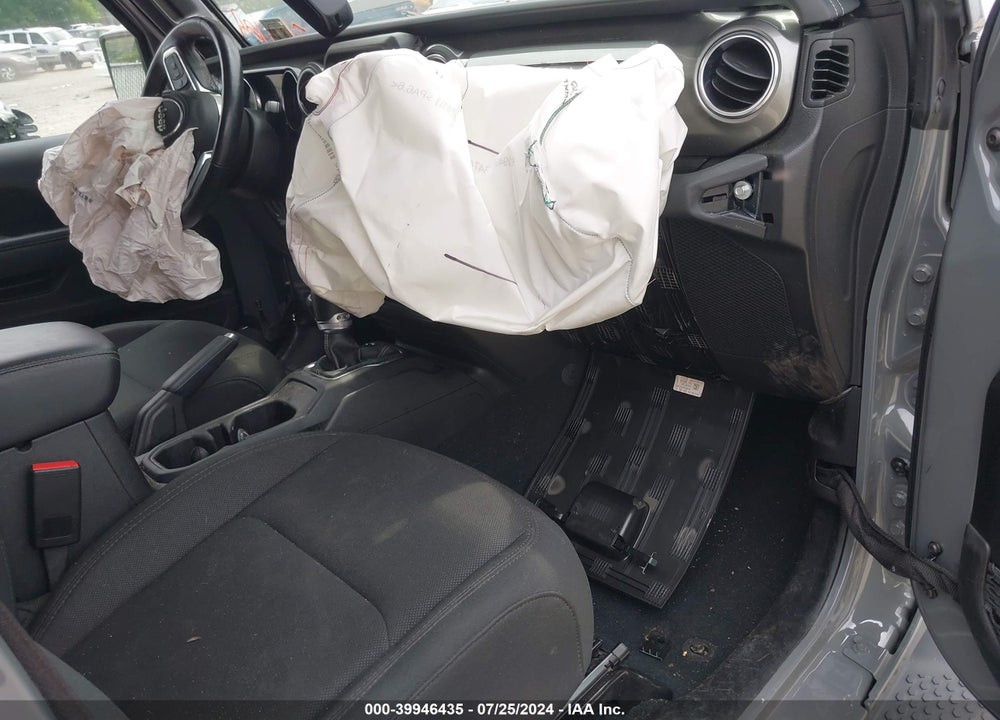 2022 JEEP WRANGLER UNLIMITED SAHARA 4X4 VIN: 1C4HJXEN9NW252900