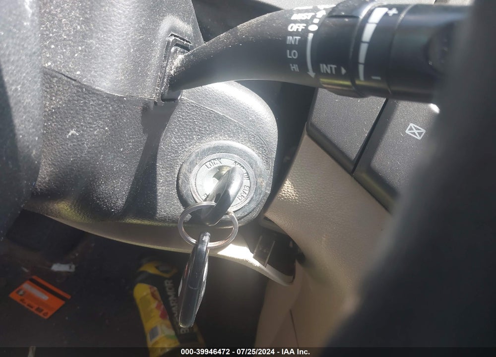 2010 KIA OPTIMA LX VIN: KNAGG4A82A5394477