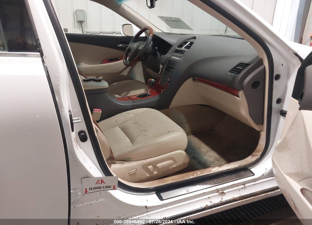 2011 LEXUS ES 350 VIN: JTHBK1EG6B2455374