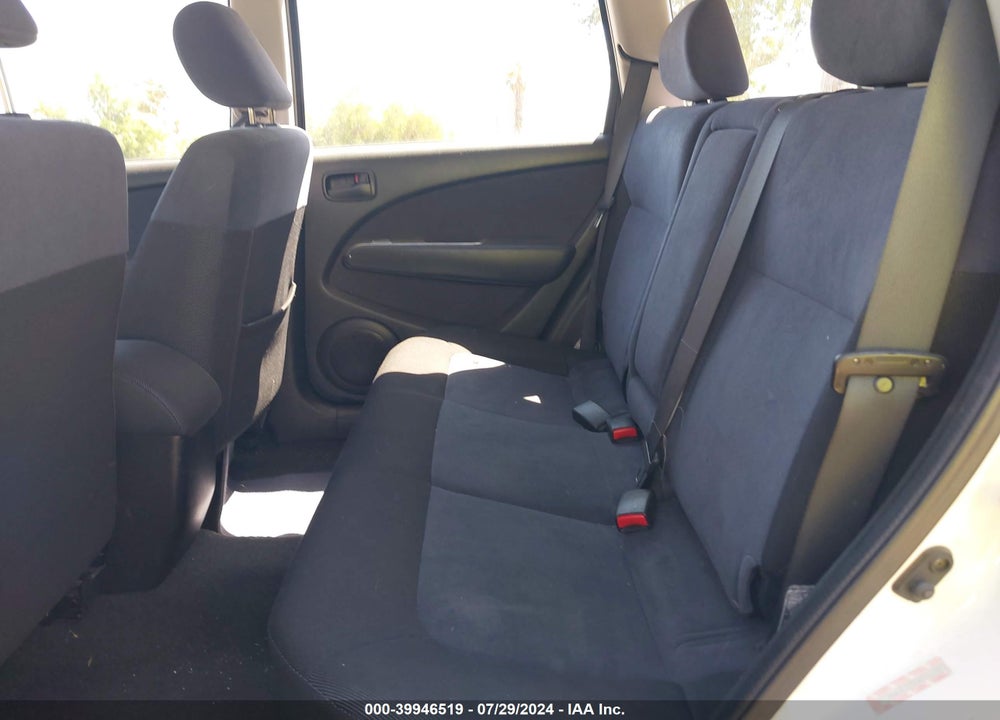 2004 MITSUBISHI OUTLANDER LS VIN: JA4LX31F64U022395