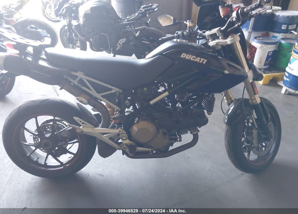 2008 DUCATI HYPERMOTARD 1100/S VIN: ZDM1YACP88B006449