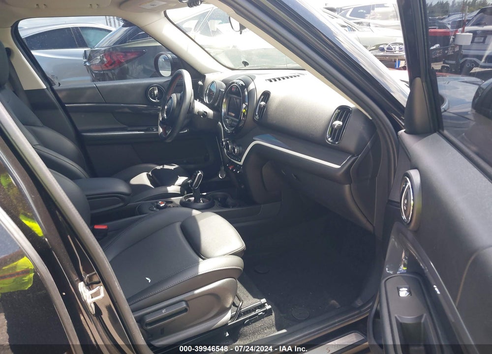 2020 MINI COUNTRYMAN COOPER S VIN: WMZYW7C0XL3L35498