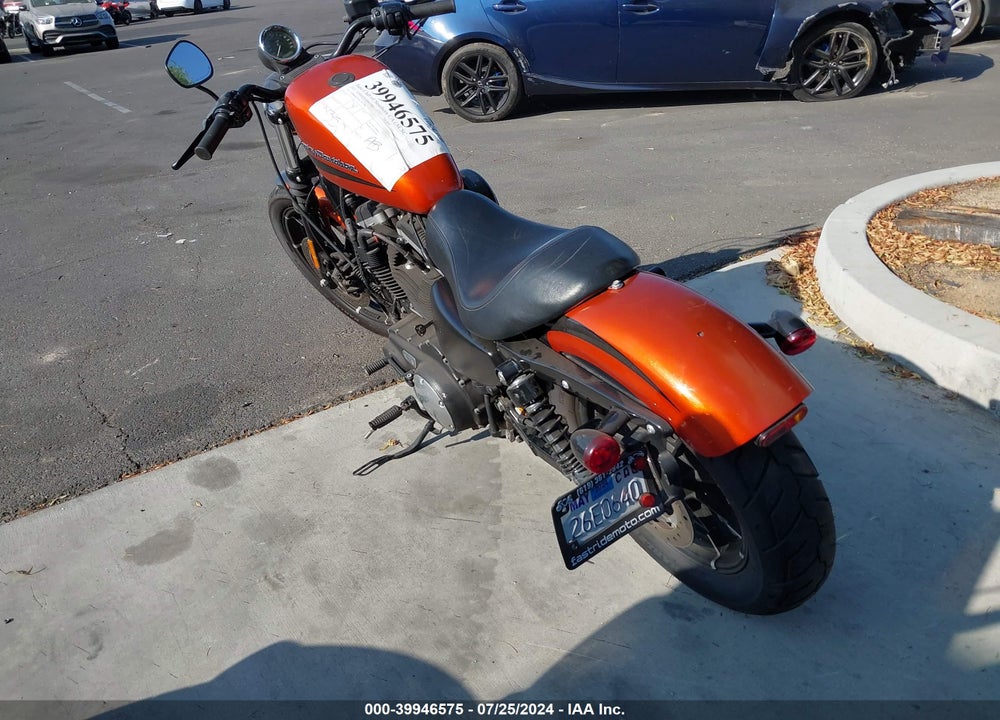 2013 HARLEY-DAVIDSON XL883 IRON 883 VIN: 1HD4LE235DC443759