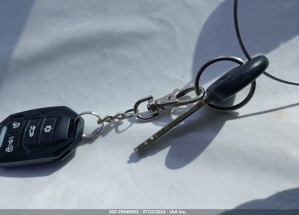2012 HYUNDAI ELANTRA LIMITED VIN: 5NPDH4AE8CH099749