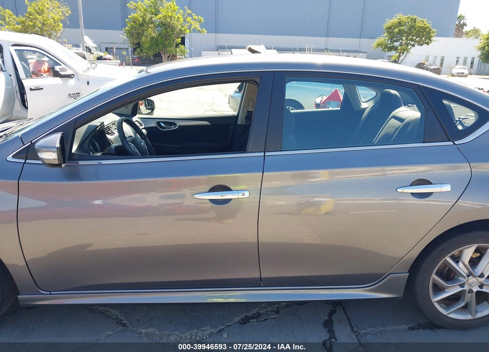 2015 NISSAN SENTRA SR VIN: 3N1AB7AP5FY279711