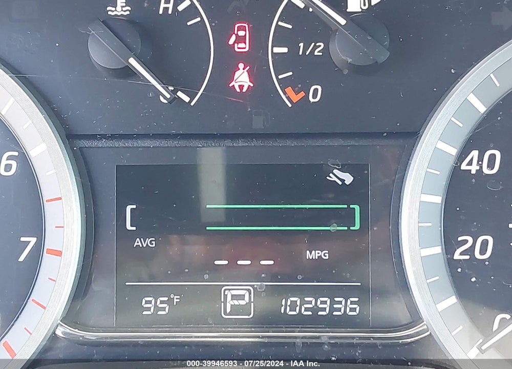2015 NISSAN SENTRA SR VIN: 3N1AB7AP5FY279711