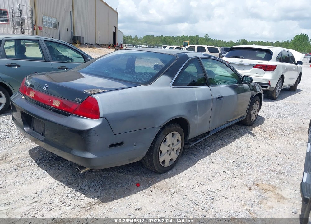1999 HONDA ACCORD EX V6 VIN: 1HGCG2251XA000401