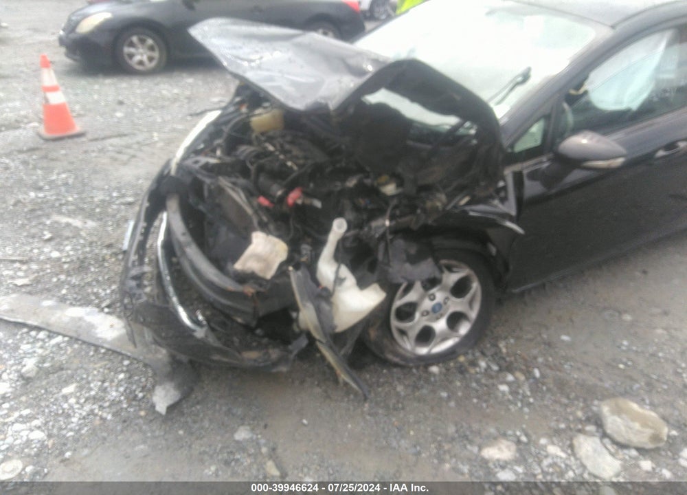 2011 FORD FIESTA VIN: 3FADP4CJ7BM240662