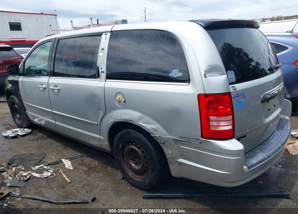 2009 CHRYSLER TOWN & COUNTRY LX VIN: 2A8HR44E99R504953