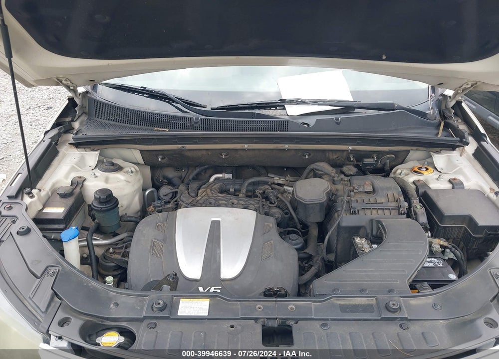 2011 KIA SORENTO LX V6 VIN: 5XYKT4A22BG049284