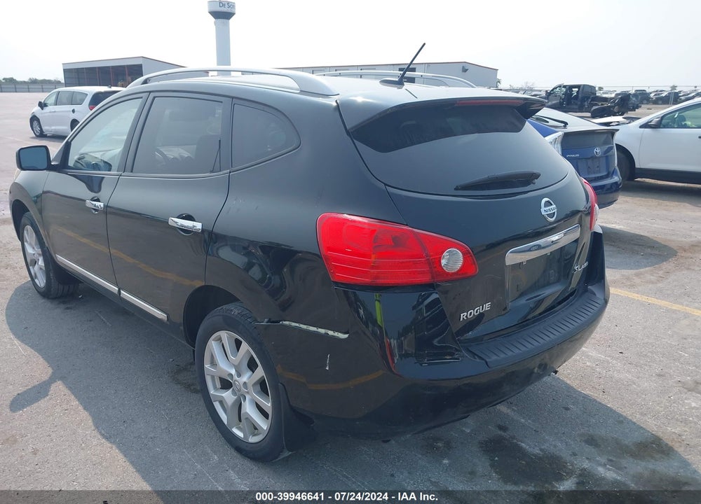 2012 NISSAN ROGUE SV W/SL PKG VIN: JN8AS5MV7CW357795