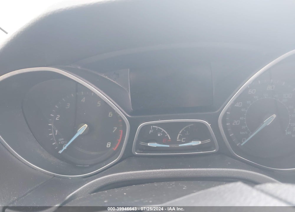 2014 FORD FOCUS SE VIN: 1FADP3K29EL101580