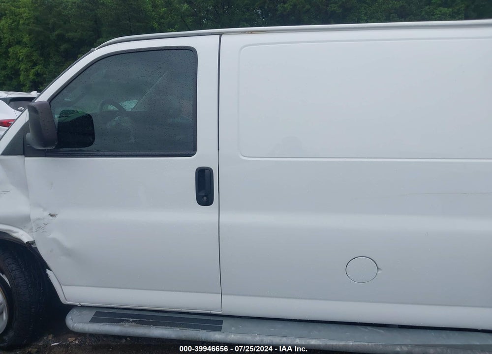 2019 GMC SAVANA 2500 WORK VAN VIN: 1GTW7AFGXK1261150