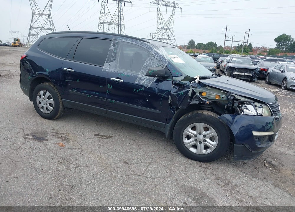 2016 CHEVROLET TRAVERSE LS VIN: 1GNKVFED8GJ151401