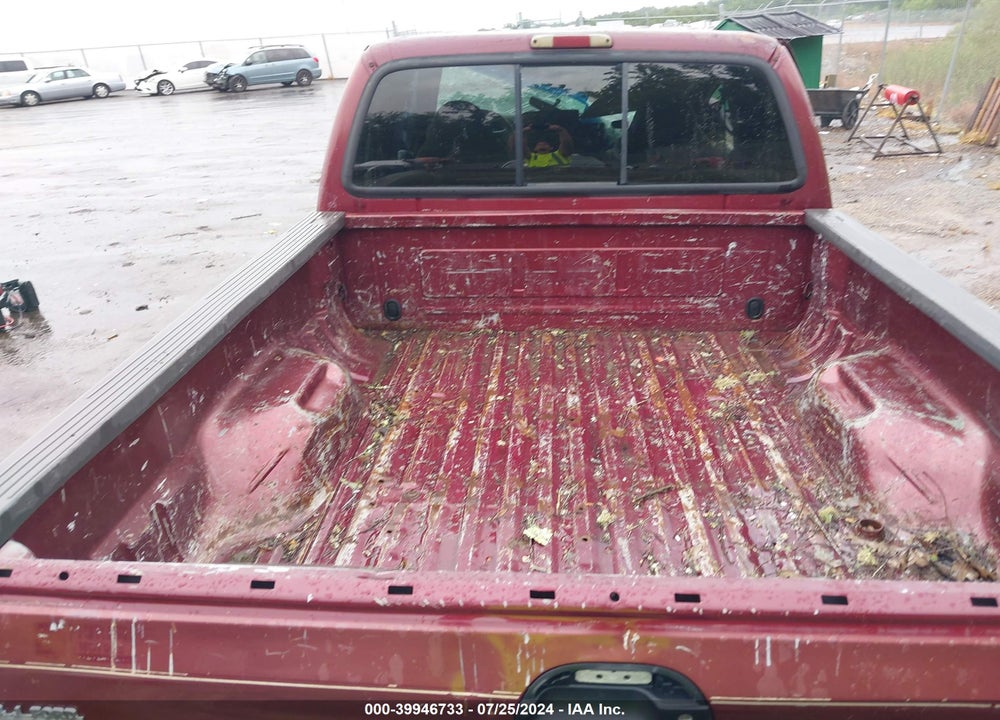 2000 FORD F-250 LARIAT/XL/XLT VIN: 1FTNW21F3YED37232