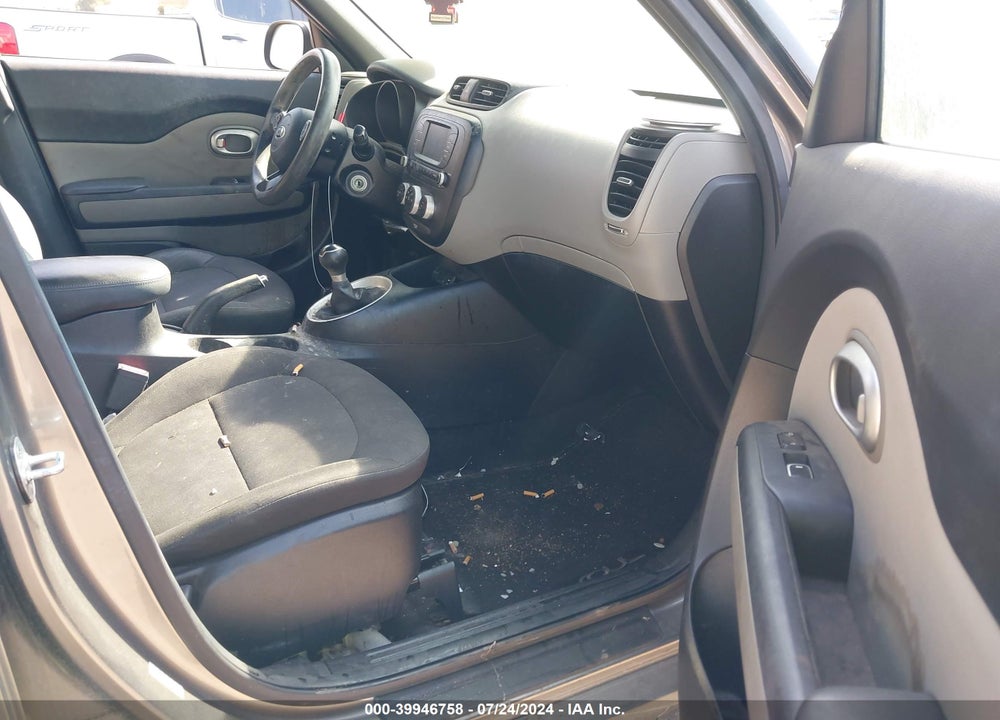 2017 KIA SOUL VIN: KNDJN2A27H7451995