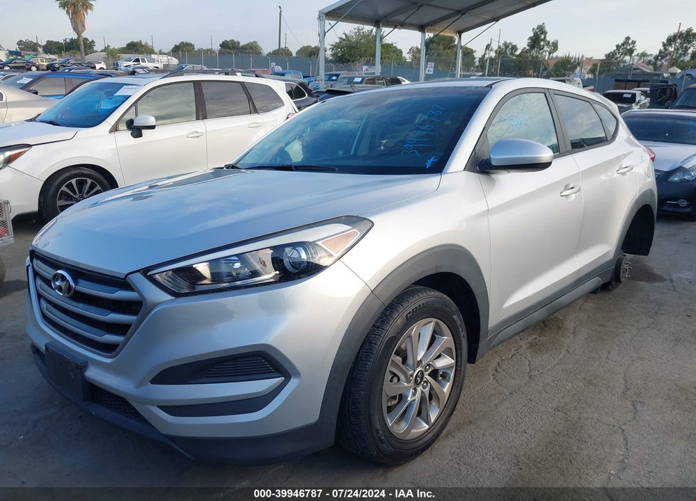 2017 HYUNDAI TUCSON SE VIN: KM8J23A40HU521334
