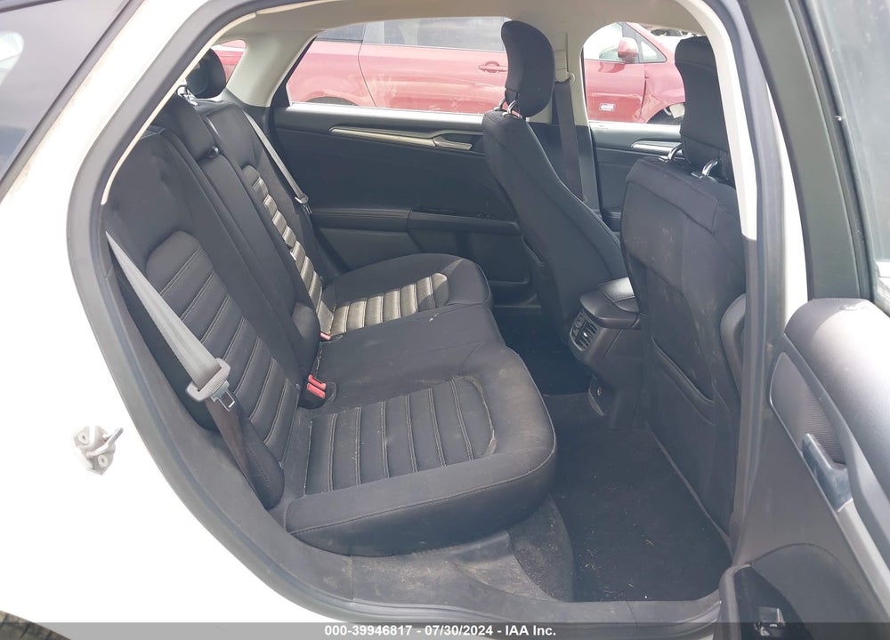 2013 FORD FUSION SE VIN: 3FA6P0H74DR131984