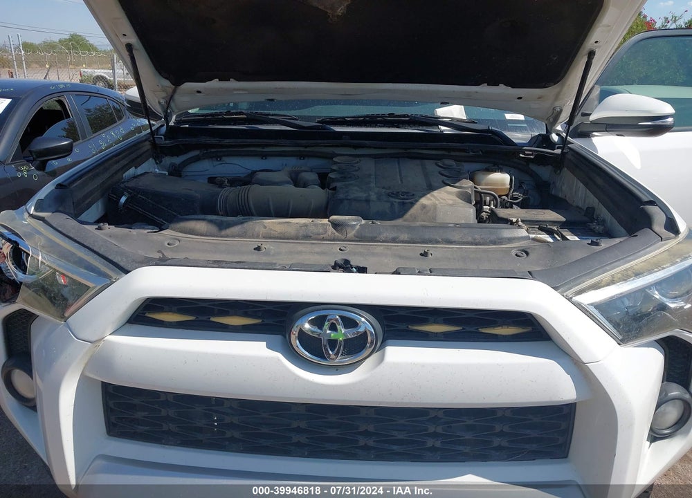 2017 TOYOTA 4RUNNER TRD OFF ROAD PREMIUM VIN: JTEBU5JR2H5448497