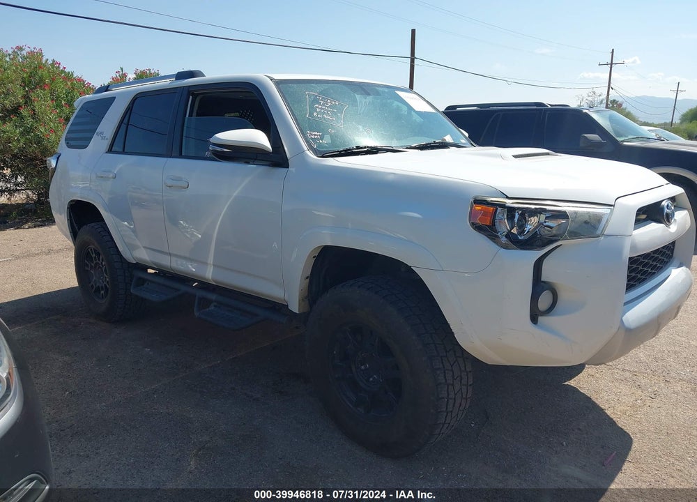 2017 TOYOTA 4RUNNER TRD OFF ROAD PREMIUM VIN: JTEBU5JR2H5448497
