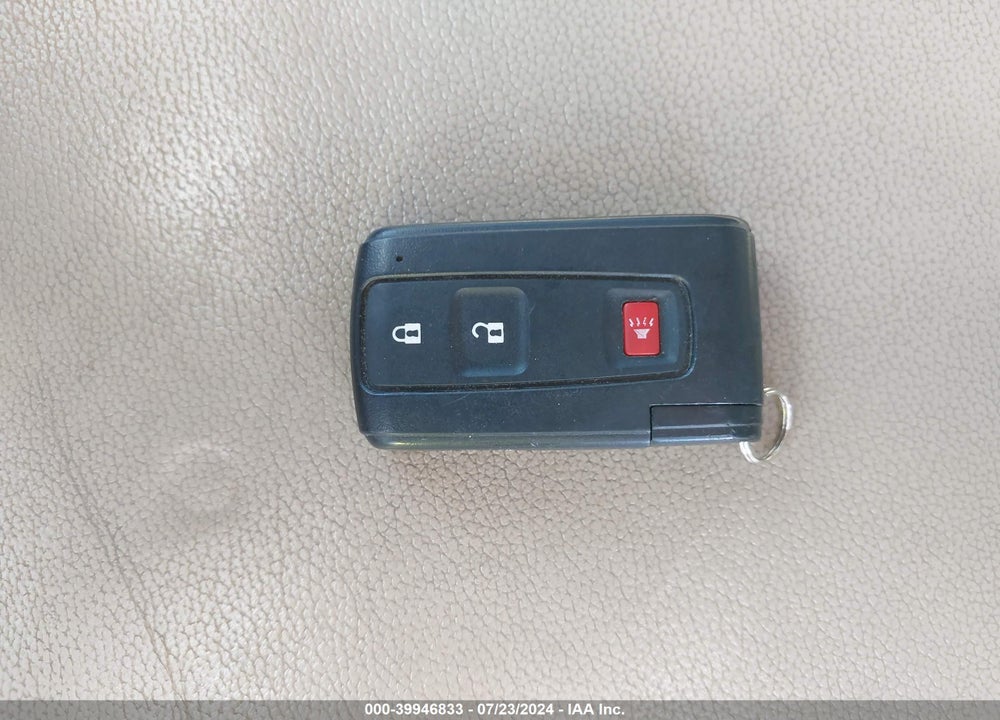 2005 TOYOTA PRIUS VIN: JTDKB20U253028244