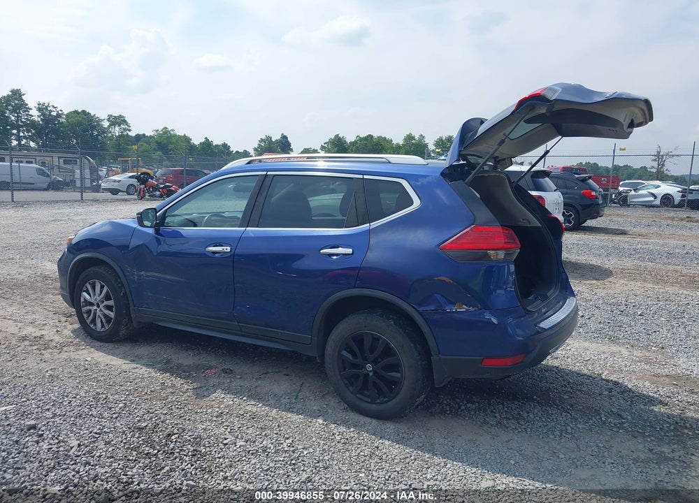 2017 NISSAN ROGUE SV VIN: KNMAT2MV3HP599427