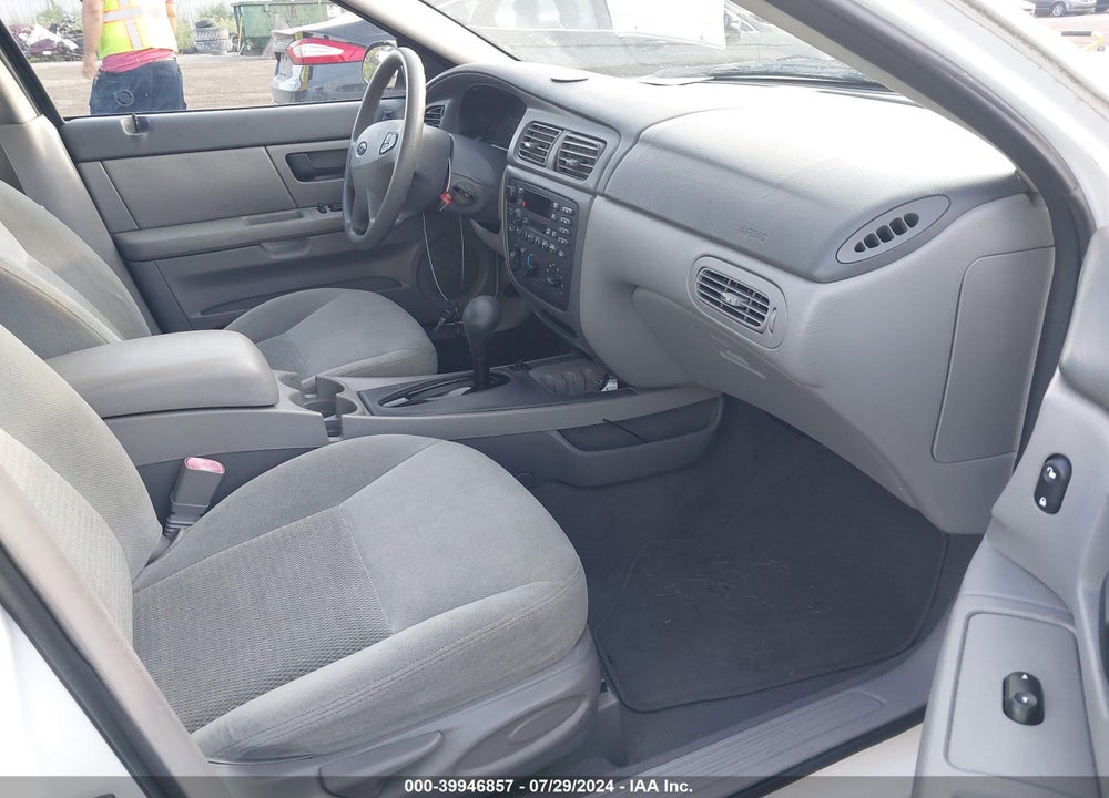 2003 FORD TAURUS SE VIN: 1FAFP53U43G213410