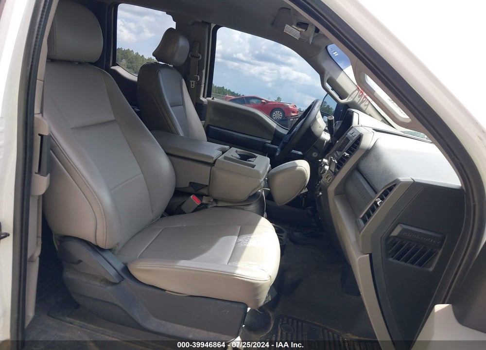 2017 FORD F-250 XL VIN: 1FD7X2B63HEC32254