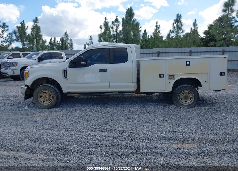 2017 FORD F-250 XL VIN: 1FD7X2B63HEC32254