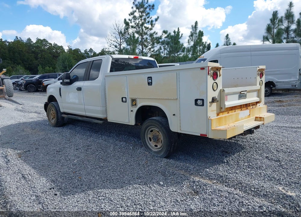 2017 FORD F-250 XL VIN: 1FD7X2B63HEC32254