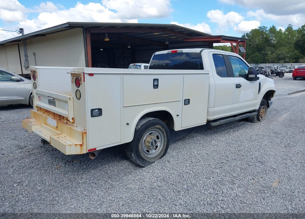 2017 FORD F-250 XL VIN: 1FD7X2B63HEC32254